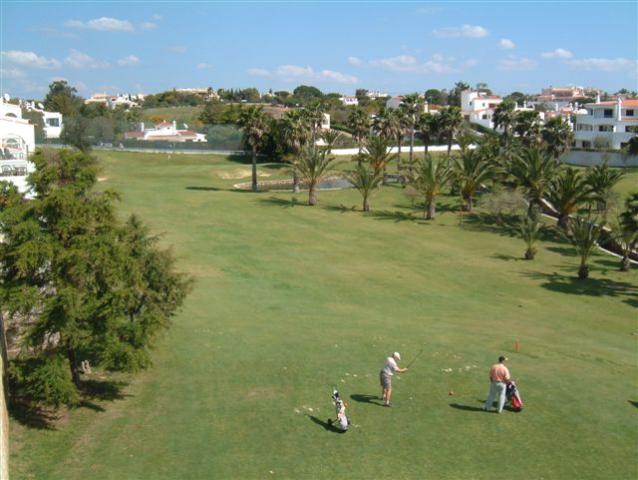 gal/Vale_de_Milho_golf/1st hole.JPG